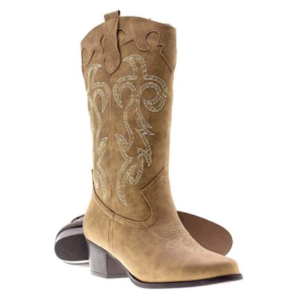 types of boots: Cowboy Boots