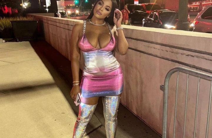 malaysia-pargo-attends-the-renaissance-world-tour-in-area-ombre-effect-lame-mini-dress-and-balenciaga-glitter-boots