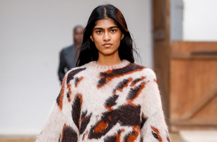 the-runways-have-spoken-—-chocolate-brown-will-be-fall’s-biggest-color-trend