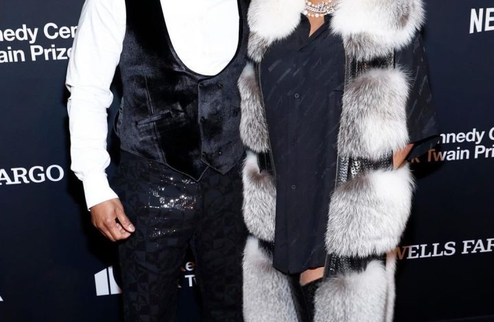 fashion-bomb-couple:-ashanti-attends-the-mark-twain-prize-red-carpet-with-nelly-in-a-black-balenciaga-dress-and-daniels-leather-mink-coat