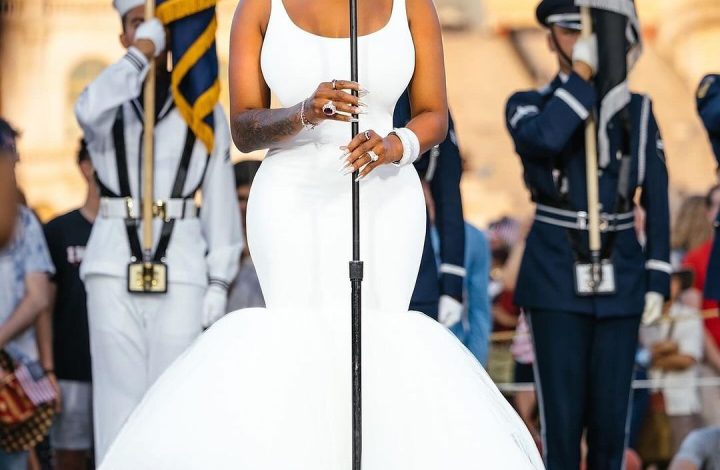 fantasia-performed-the-national-anthem-for-“a-capitol-fourth”-in-a-white-christian-siriano-gown-with-kandee-shoes